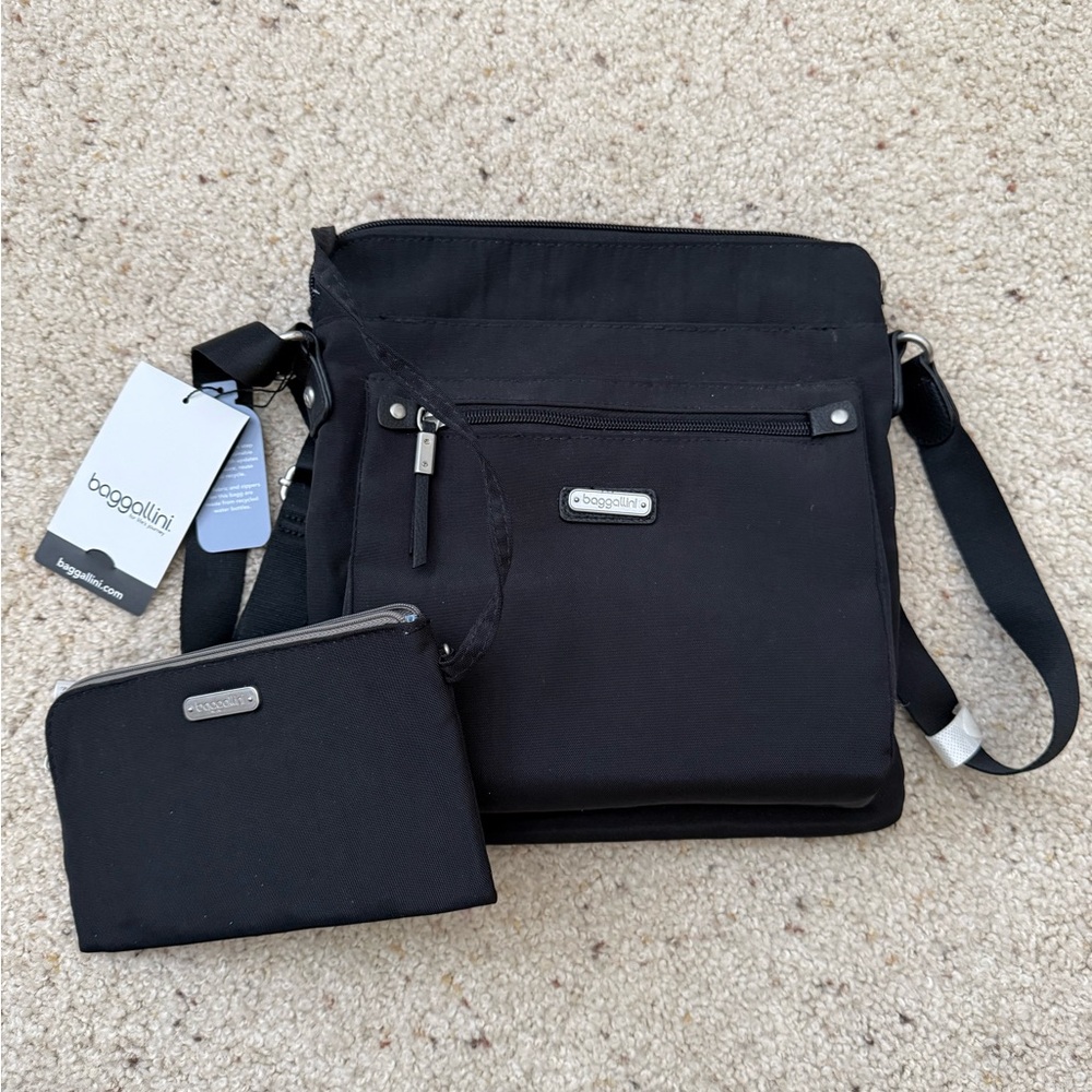 Baggallini Go Bagg Black Crossbody with RFID Wristlet NWT - Picture 8 of 10
